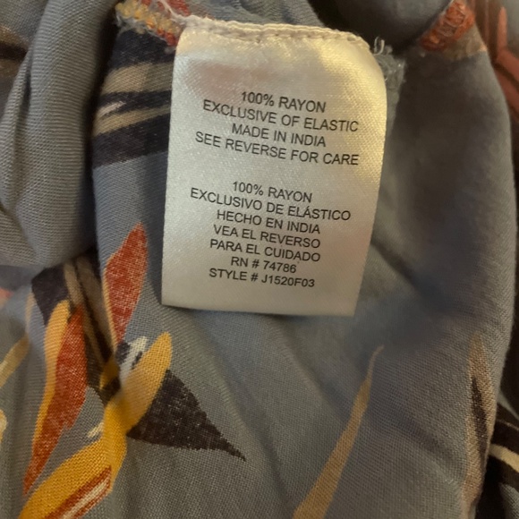 COPY - Floral dress! - Picture 3 of 4